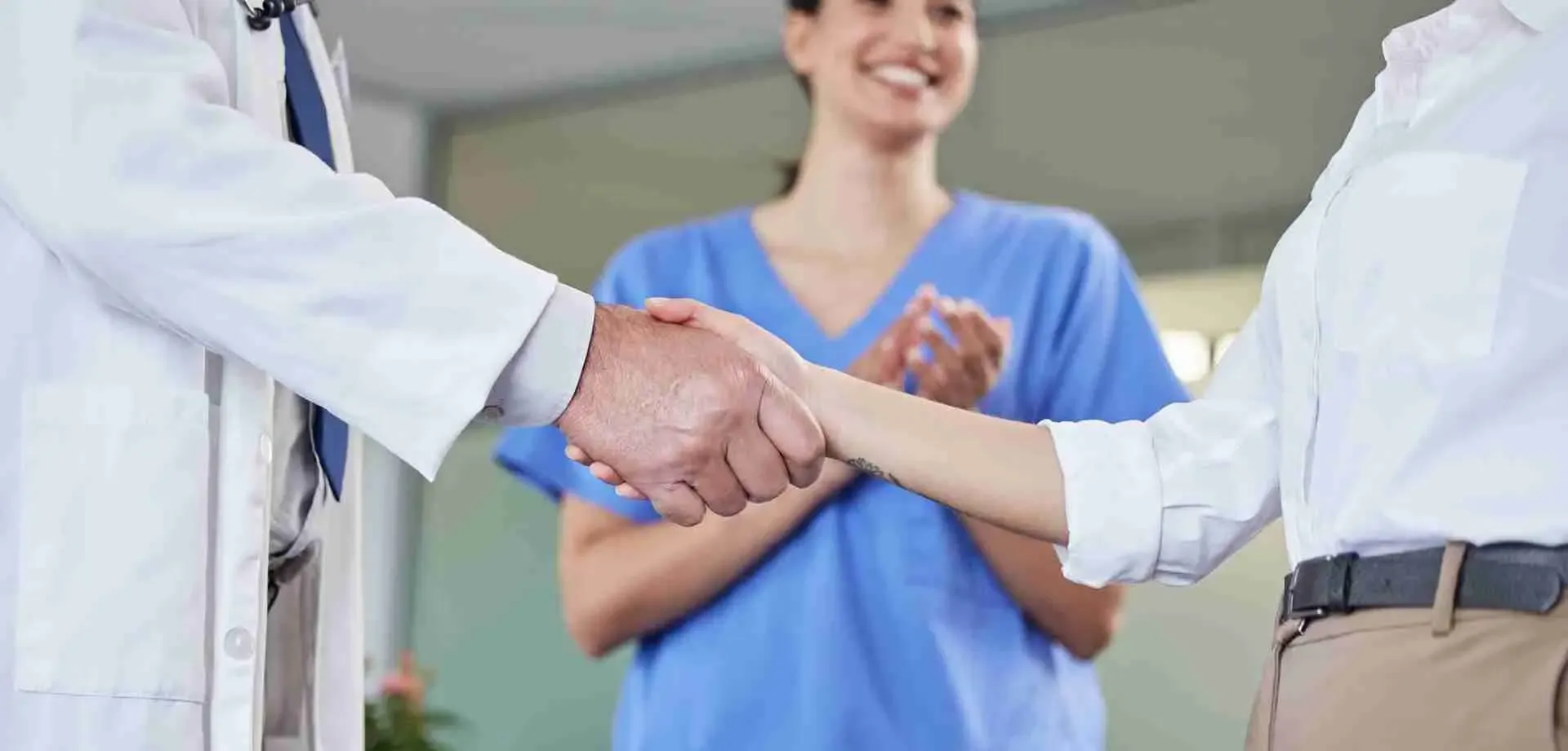 Achieve Cohesive Growth in Your Medical Practice by Aligning Digital and In-Person Marketing Strategies