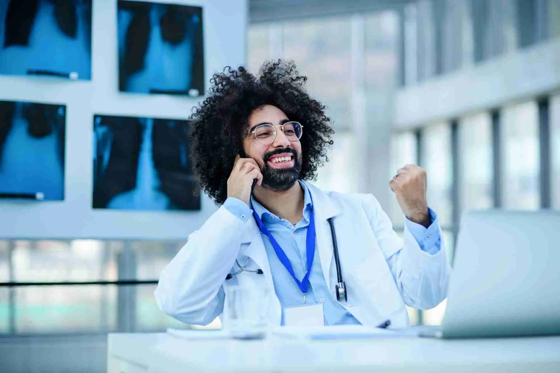 Aligning Digital and In-Person Medical Marketing Efforts to Maximize Practice Growth