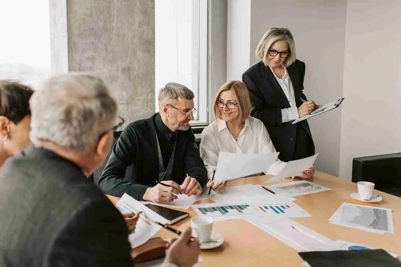 Utilizing Fractional Marketing to Improve Efficiency
