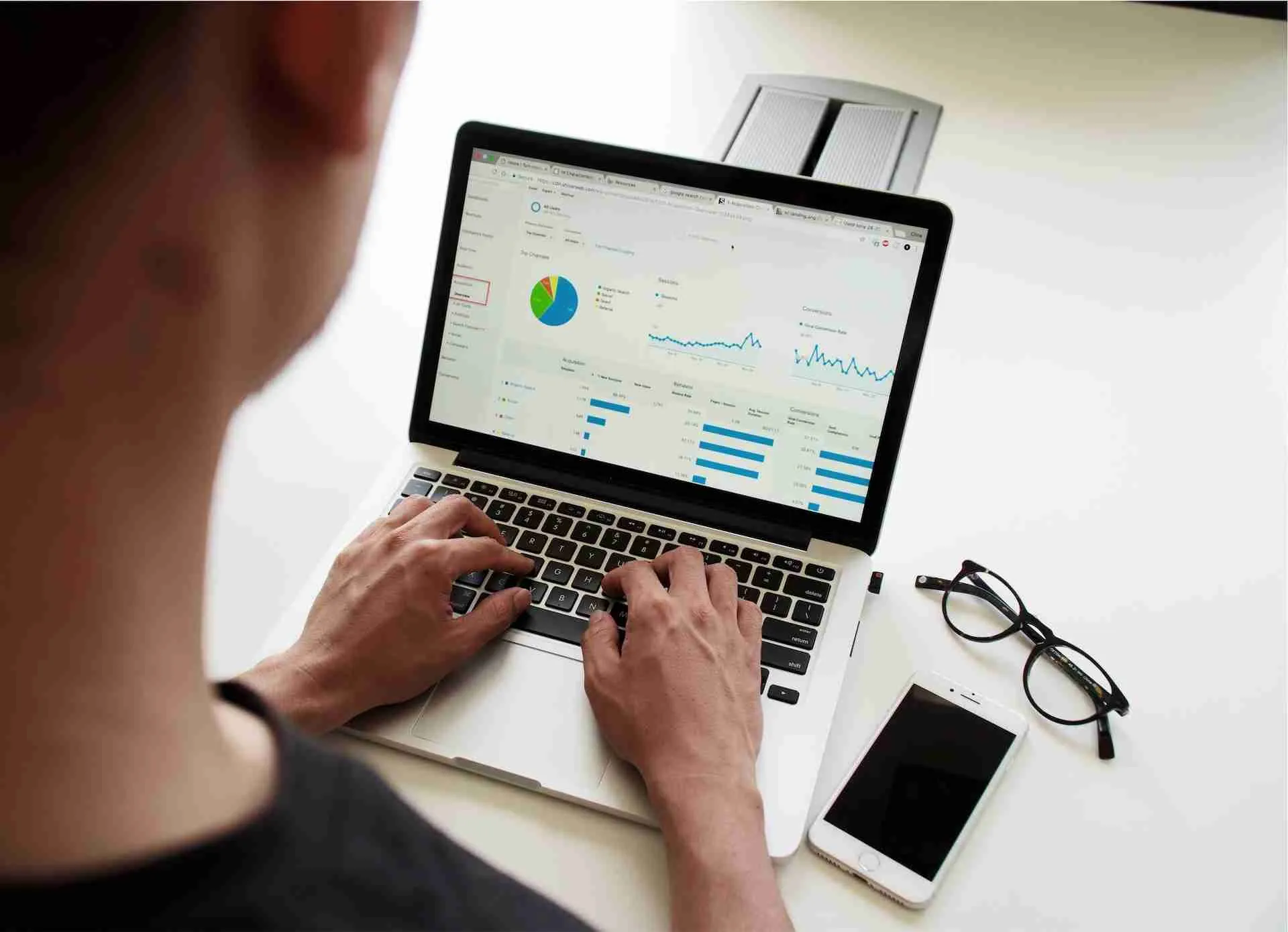 Revolutionize Your Medical Marketing Strategy with the Magic of Automation