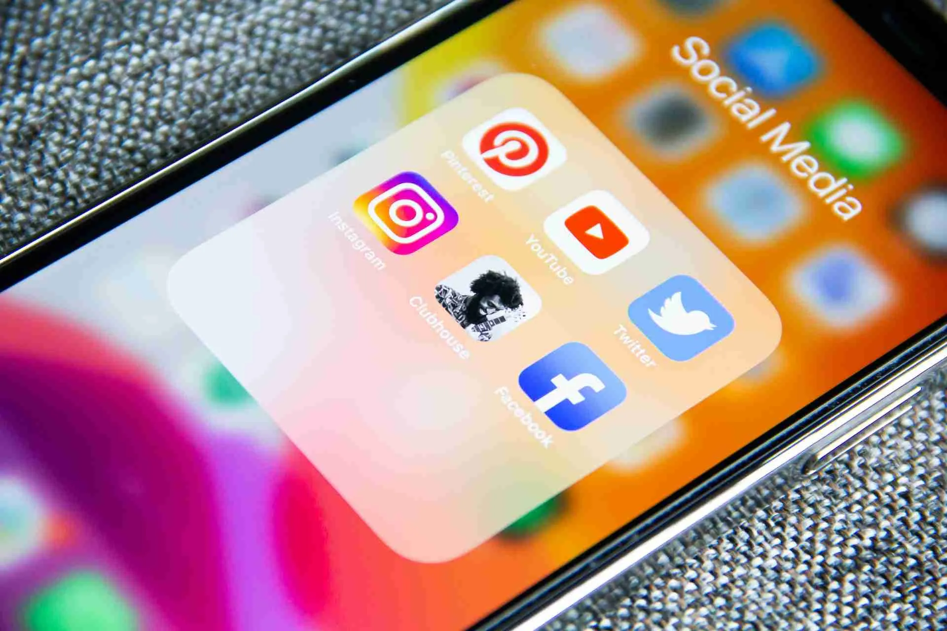 Enhance Patient Engagement and Retention Through Social Media Marketing Techniques