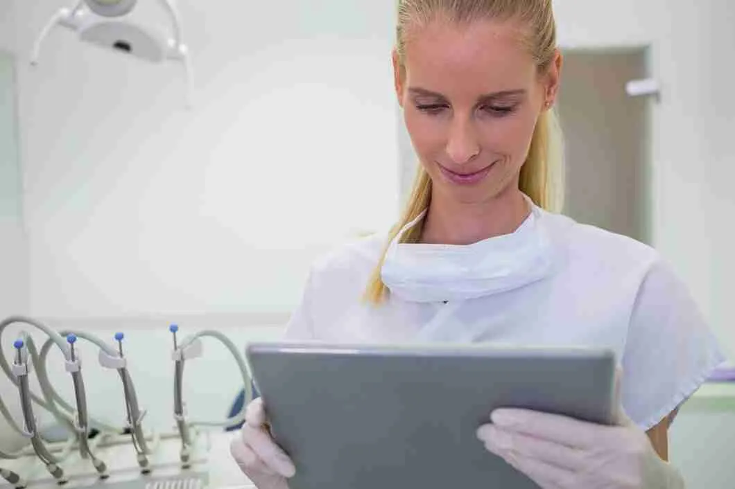 Stand Out in Dental SEO with Local Strategies